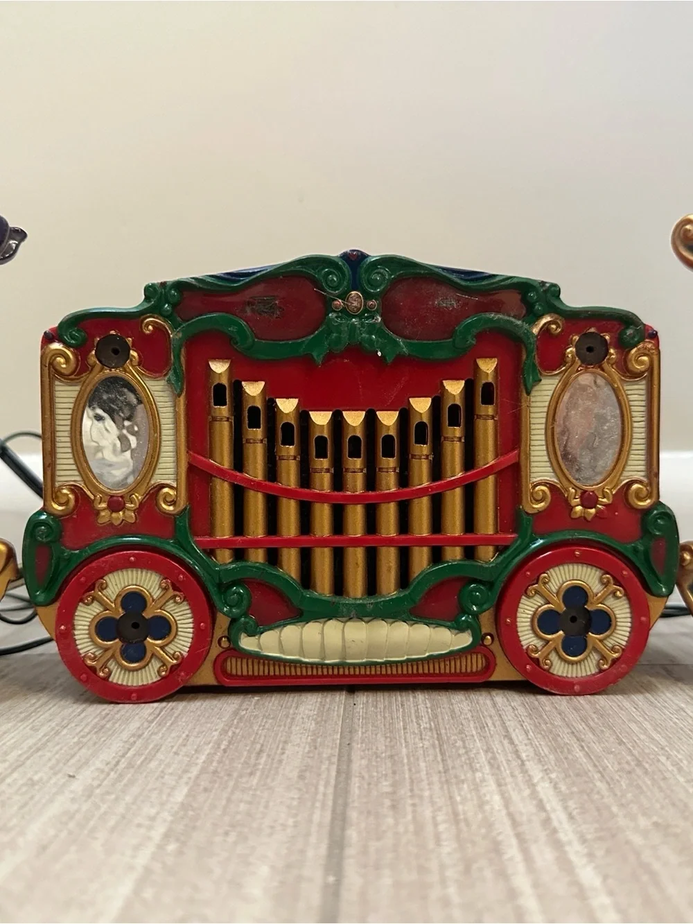 vintage 1992 Mr. Christmas Holiday Carousel musical horse